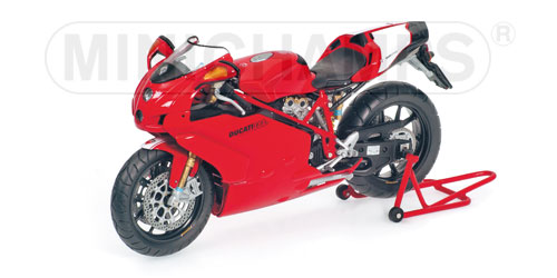 Minichamps - DUCATI 999R - 2005 - RED Minichamps - DUCATI 999R - 2005 - RED