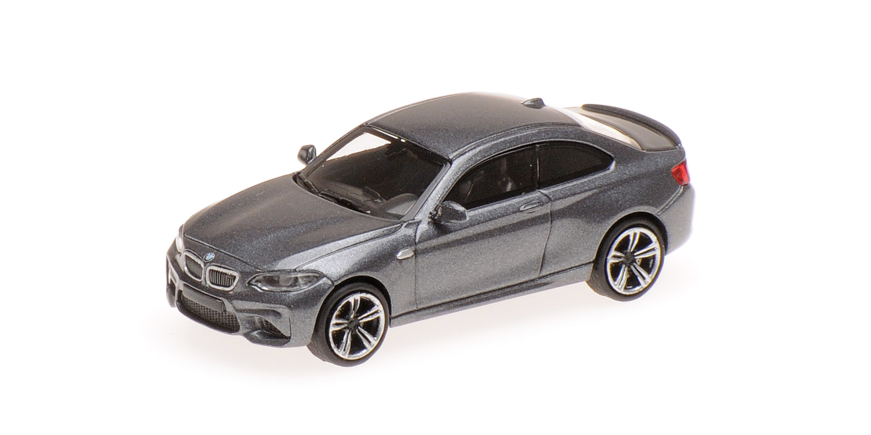 Minichamps - BMW M2 - 2016 - GREY METALLIC Minichamps - BMW M2 - 2016 - GREY METALLIC