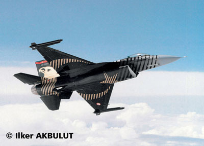 Revell - F-16 C SOLO TÜRK Revell - F-16 C SOLO TÜRK