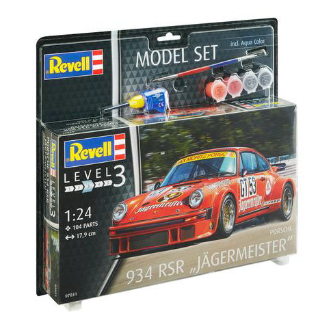 Revell - Ford GT 1 2010 Revell - Ford GT 1 2010